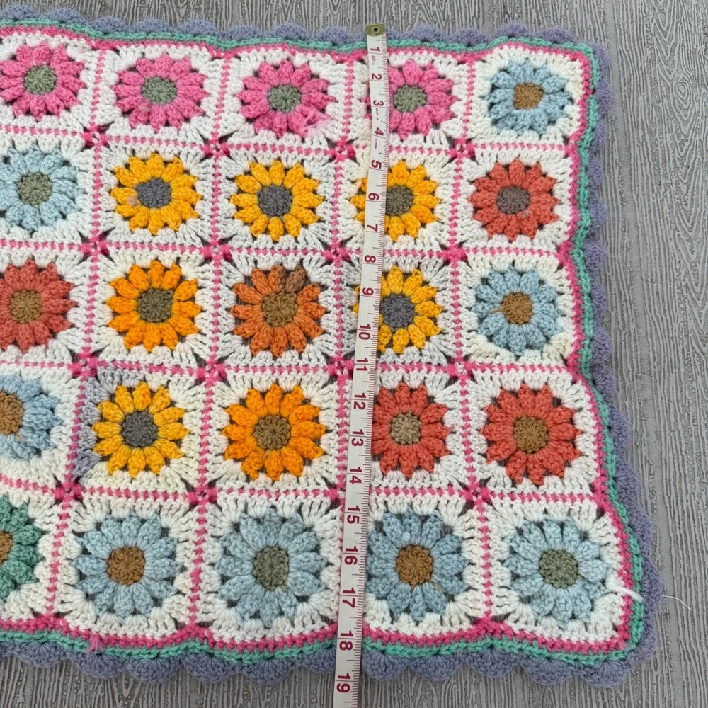 Handmade Crochet Granny Square Baby Blanket Floral 3D Sunflowers Pink Blue 19x18
